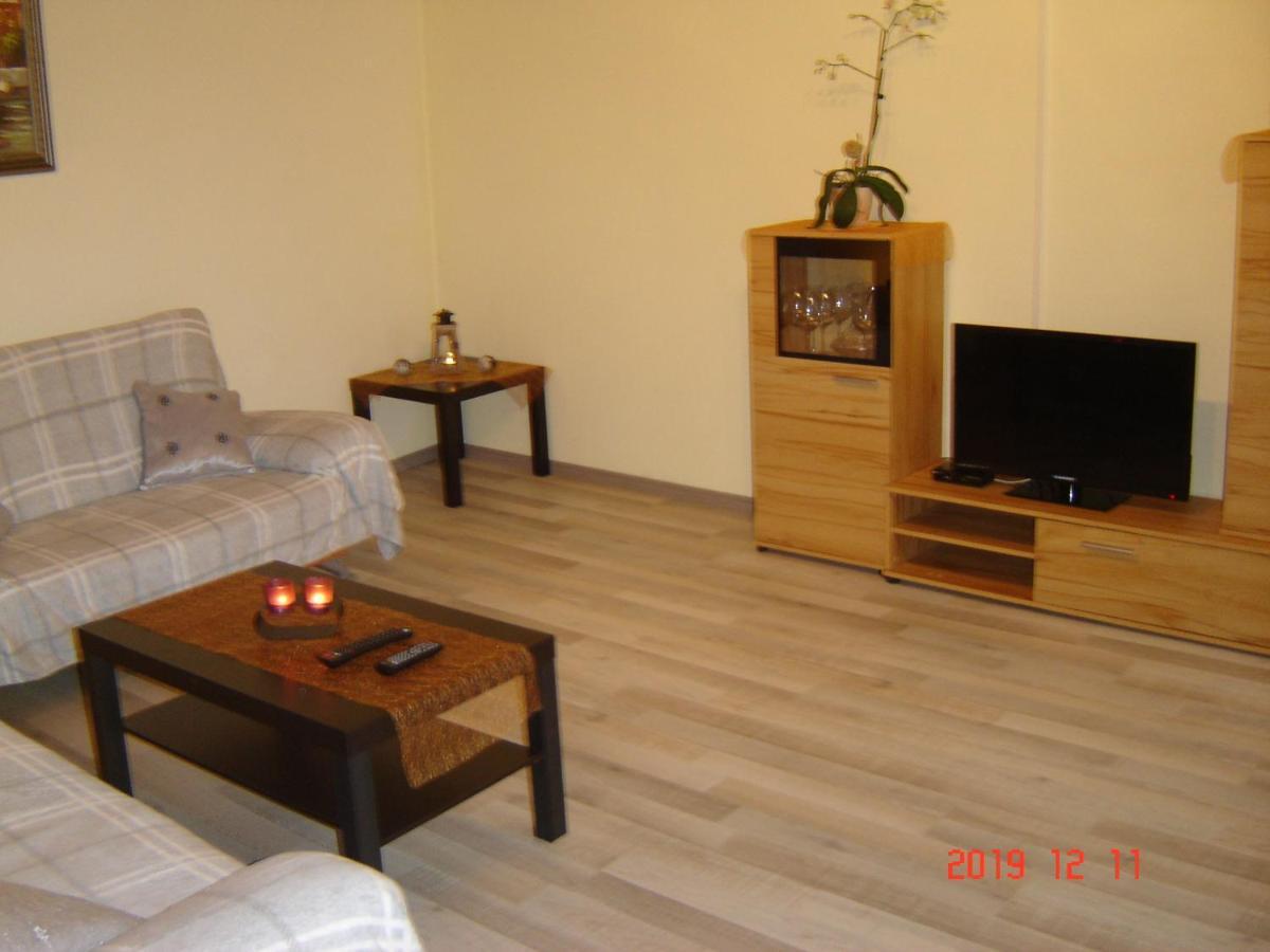 Santa Maria Apartment Nettersheim Luaran gambar